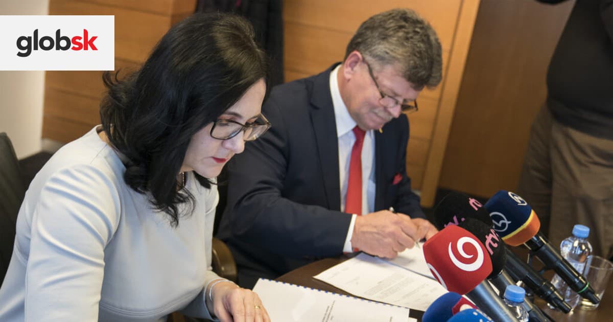 Pracovný poriadok pre pedagógov prešiel zmenami. Vzor už Lubyová podpísala | Glob.sk