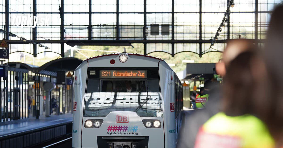 VIDEO Die deutschen Bahnen kommen sprunghaft voran: In Hamburg stellten sie einen neuen autonomen Zug vor