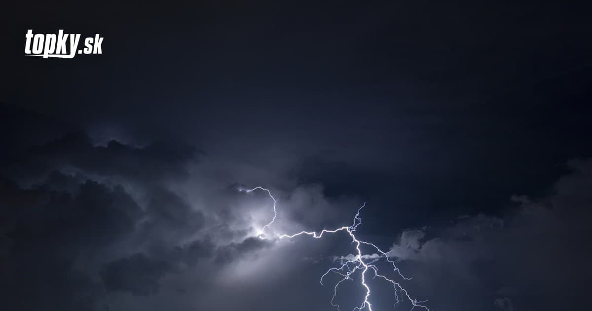 Meteorolodzy ostrzegają!  Burze mogą wystąpić w całej Słowacji