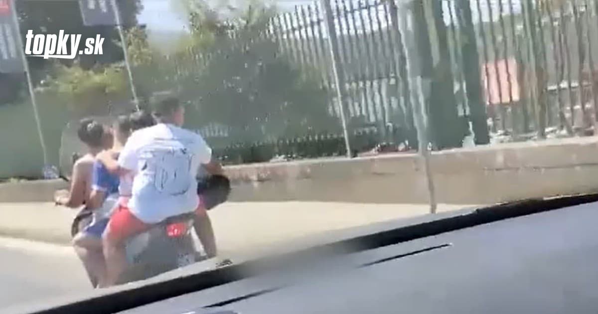Ogromna gra ze zdrowiem: WIDEO Cała pięcioosobowa rodzina ścigała się na motocyklu, najmłodsze dziecko siedziało na kolanach mamy!