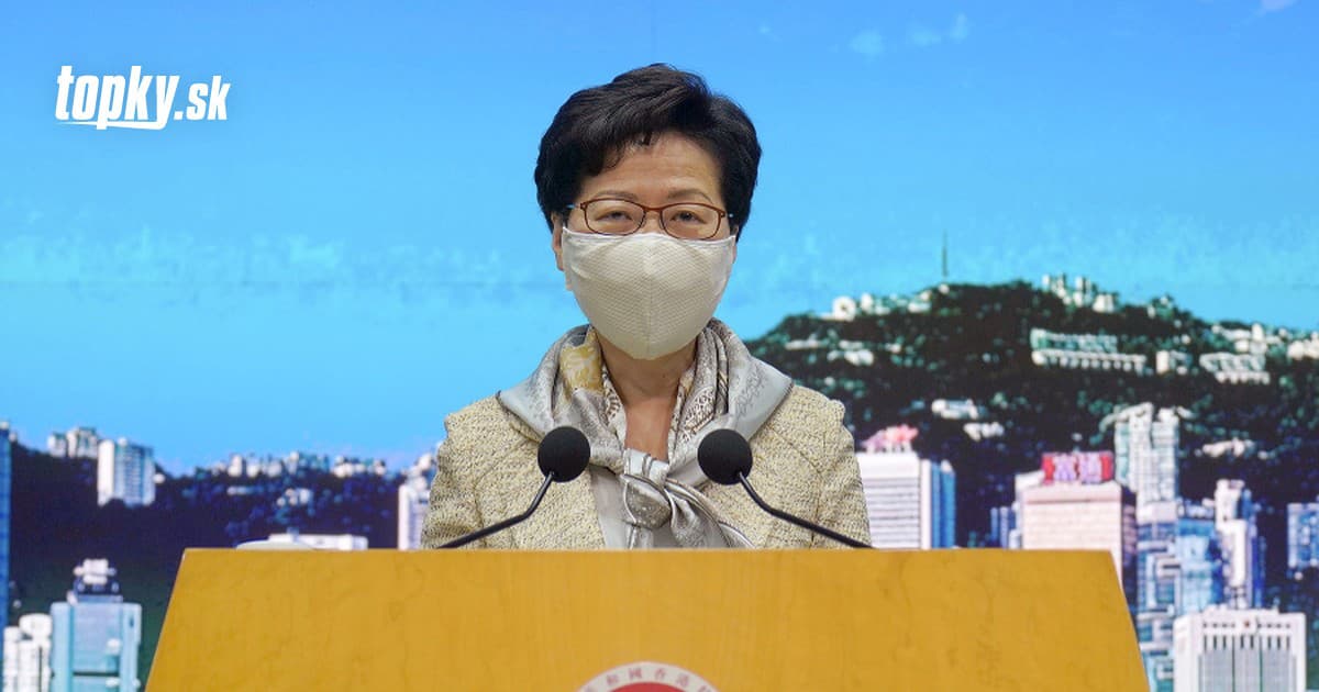 Photo of Budúci prezident USA by nemal zasahovať do záležitostí Hongkongu, tvrdí Lam